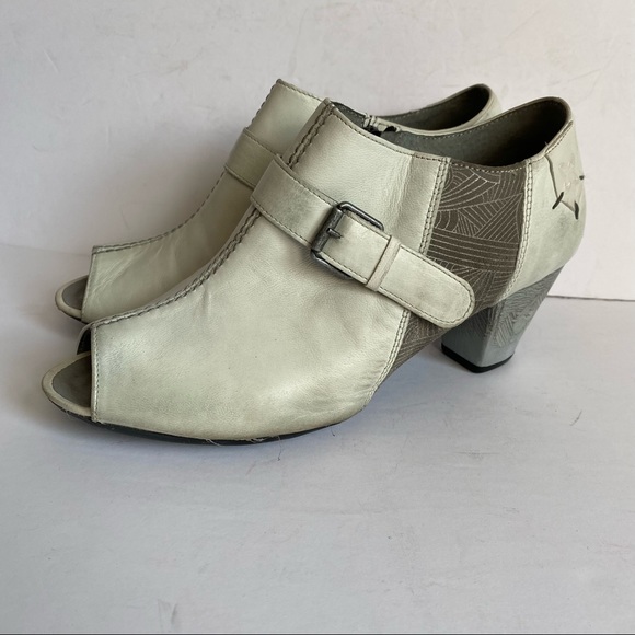 MACIEJKA peep-toe bootie shoe EU38 - Picture 3 of 9